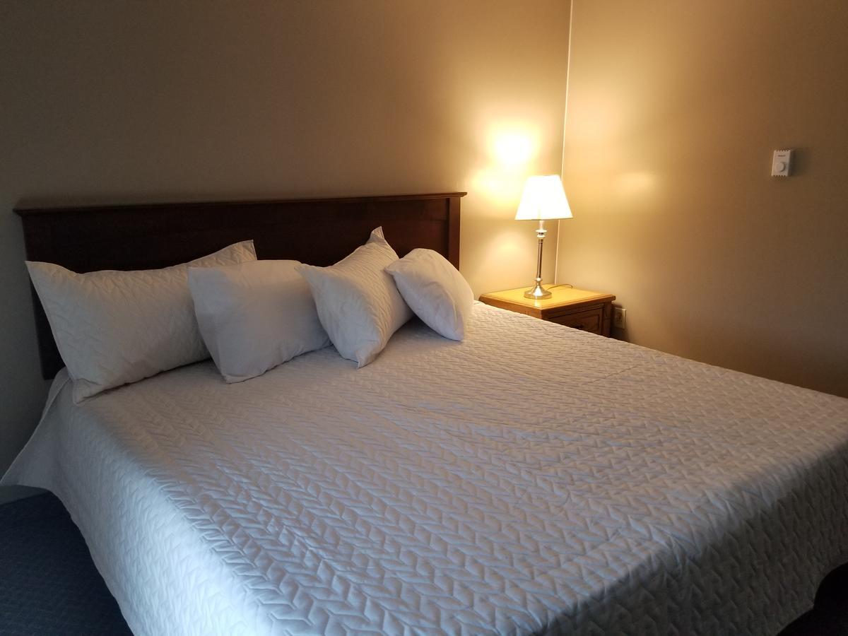 Knights Inn Woodstock Esterno foto